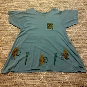Vintage Blue Fish Women’s clothing
